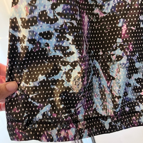 lululemon athletica Multicolor Patterned Vest - Picture 3 of 4